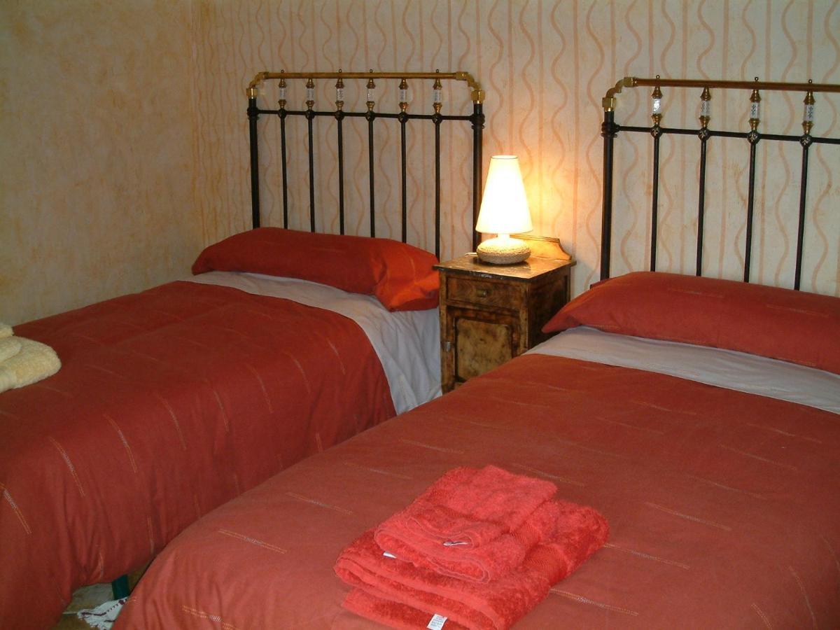 Casa Rural El Cartero Carpio de Azaba Ngoại thất bức ảnh